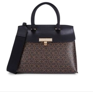 Calvin Klein hand bang new